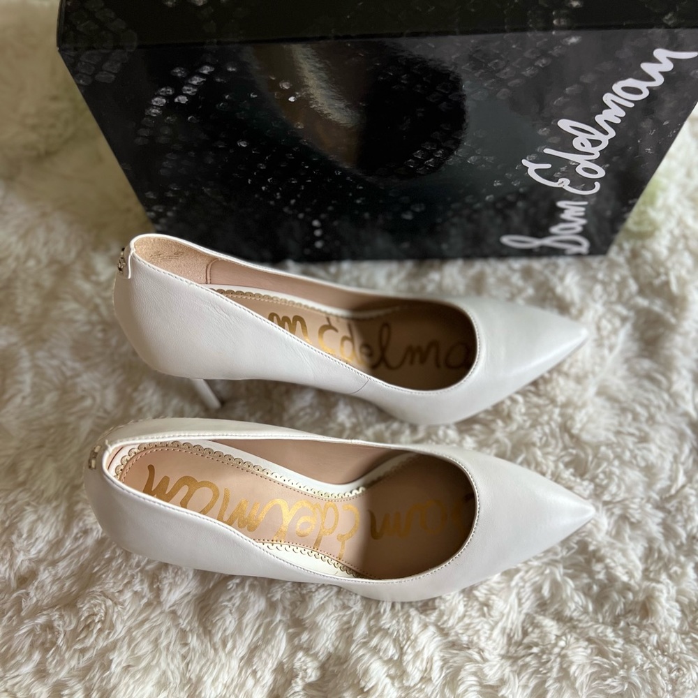 White Sam Edelman high heel shoes. Size 8.5 wide width. 3 inch heel.
